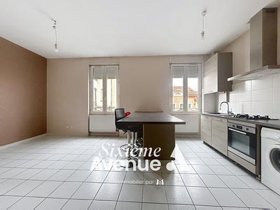 Appartement - 63 m² - 4 pièces