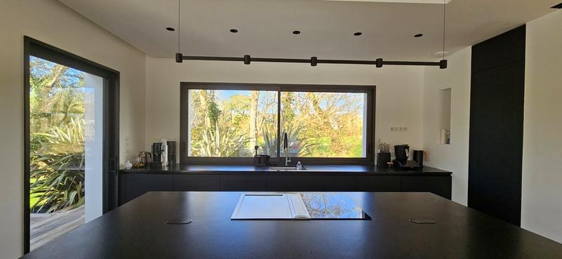 Villa - 180 m² - 5 pièces