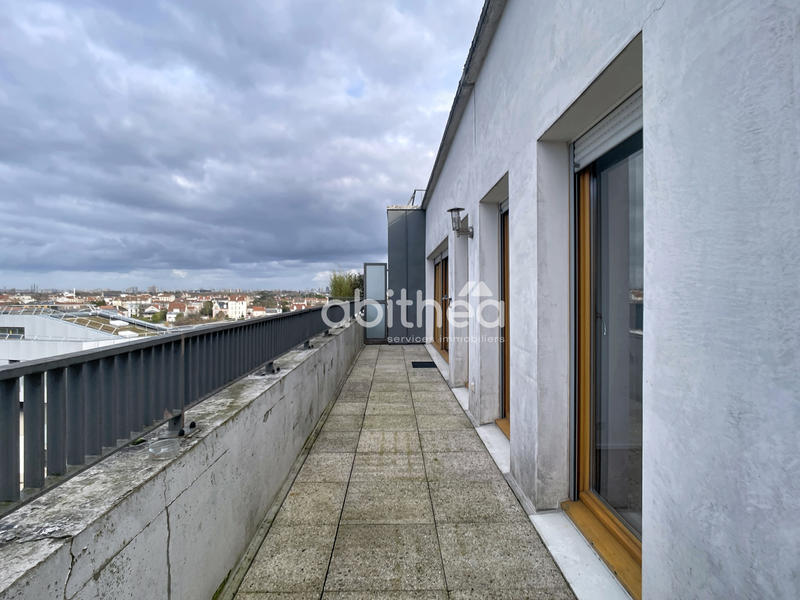 Appartement - 72 m² - 3 pièces