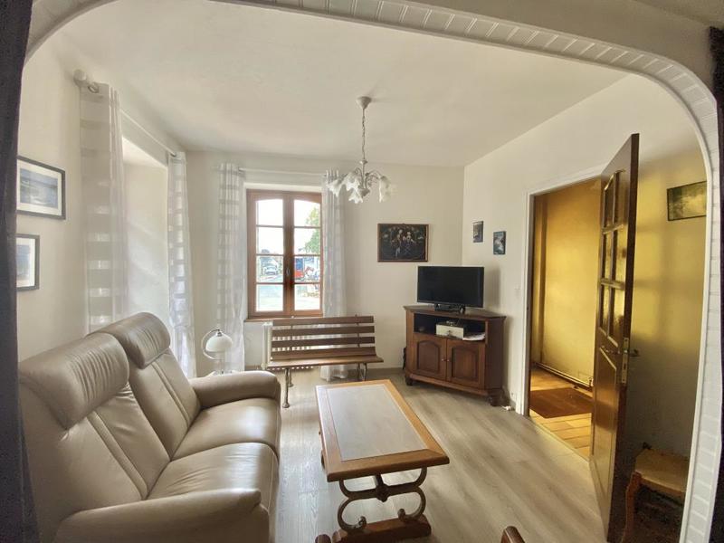 Maison - 300 m² - 13 pièces