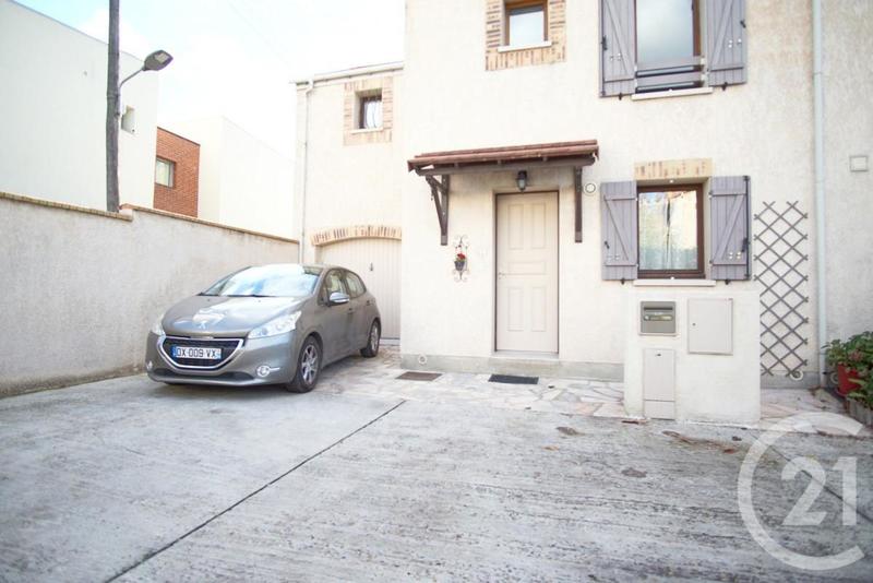 Maison - 91 m² - 5 pièces