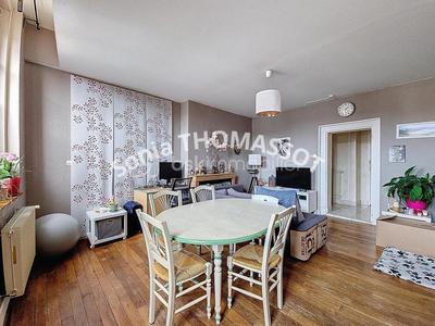 Appartement - 110 m² - 4 pièces