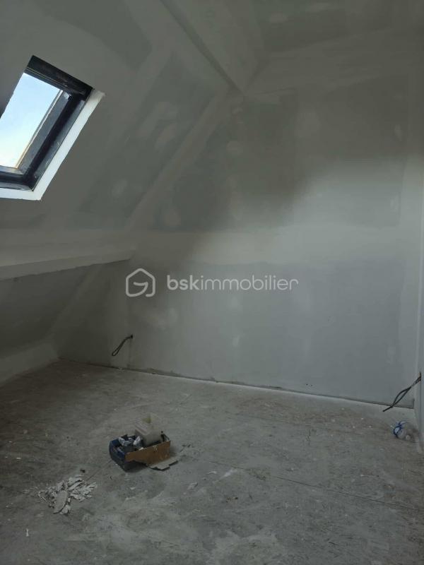 Maison ancienne - 110 m² - 8 pièces