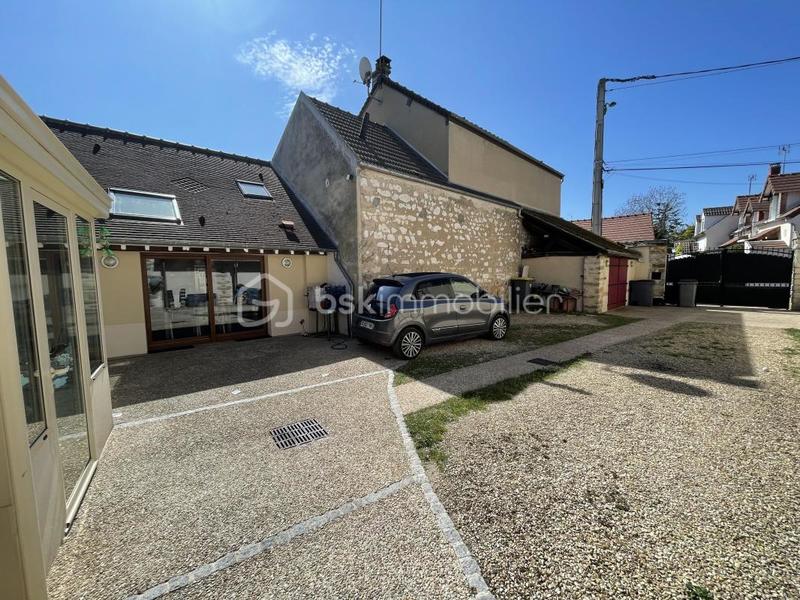 Maison - 122 m² - 5 pièces