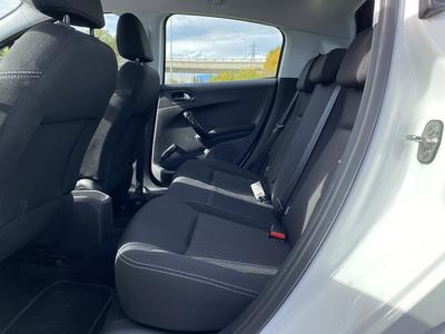 Peugeot 208 1.2 Puretech 82ch Active 5p