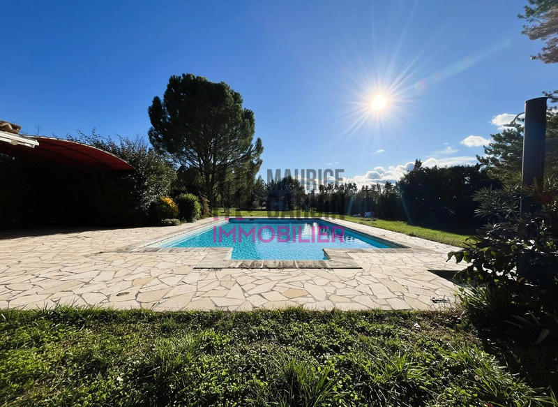 Maison - 175 m² - 4 pièces