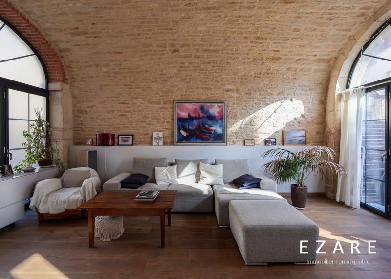 Appartement - 90 m² - 5 pièces