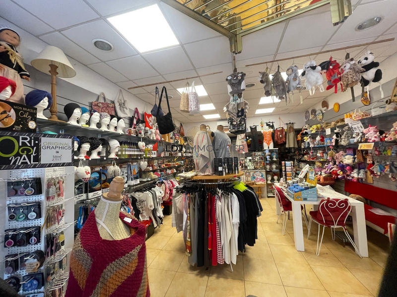 Fonds de commerce - Magasins - 45 m²