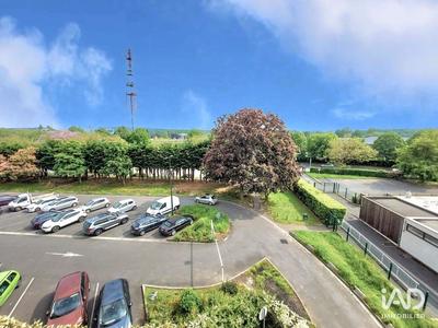 Appartement - 64 m² - 4 pièces