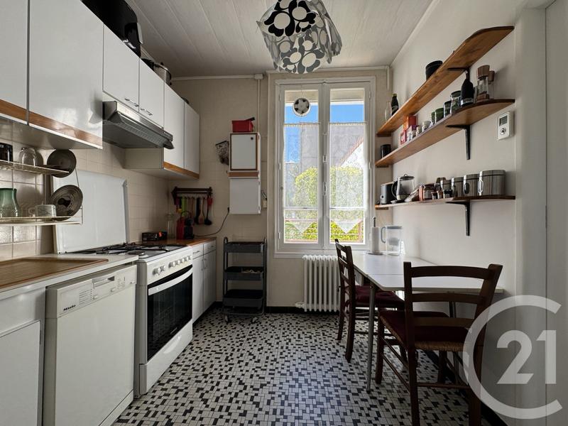 Maison - 77 m² - 4 pièces