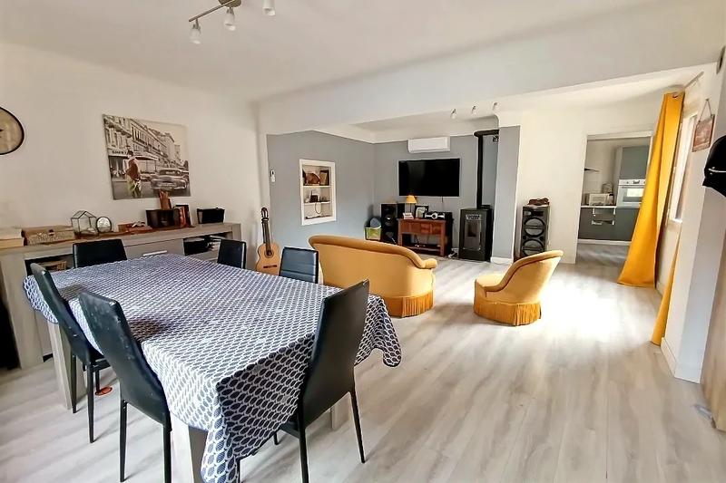 Immeuble - 319 m² - 18 pièces