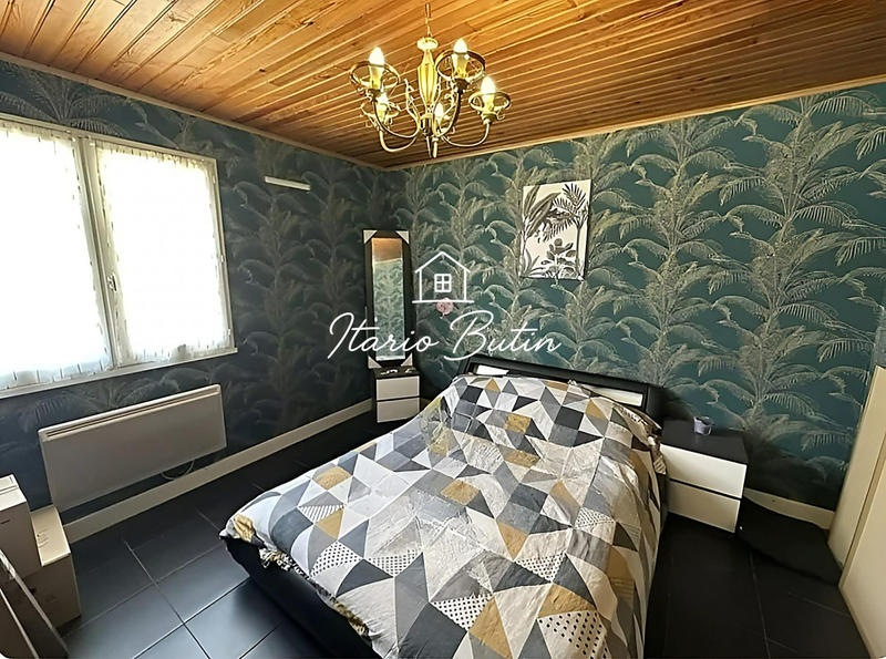 Villa - 145 m² - 6 pièces