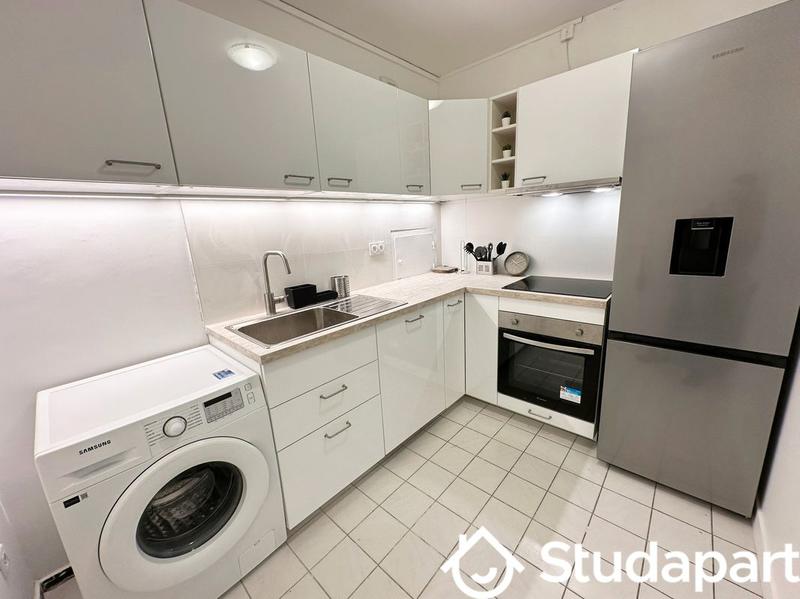 Chambre - 11 m² - 1 pièce