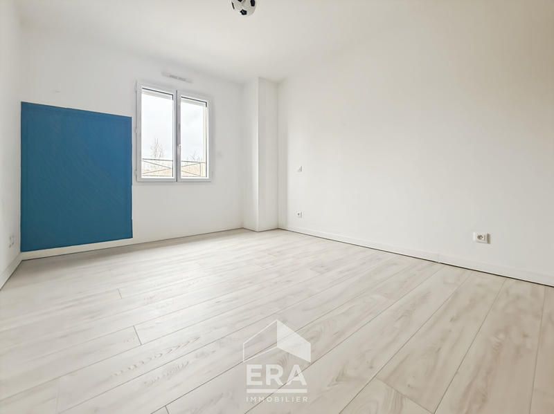 Maison - 174 m² - 7 pièces