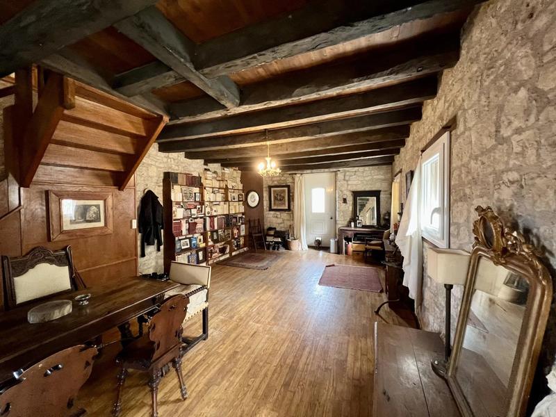 Appartement - 97 m² - 3 pièces