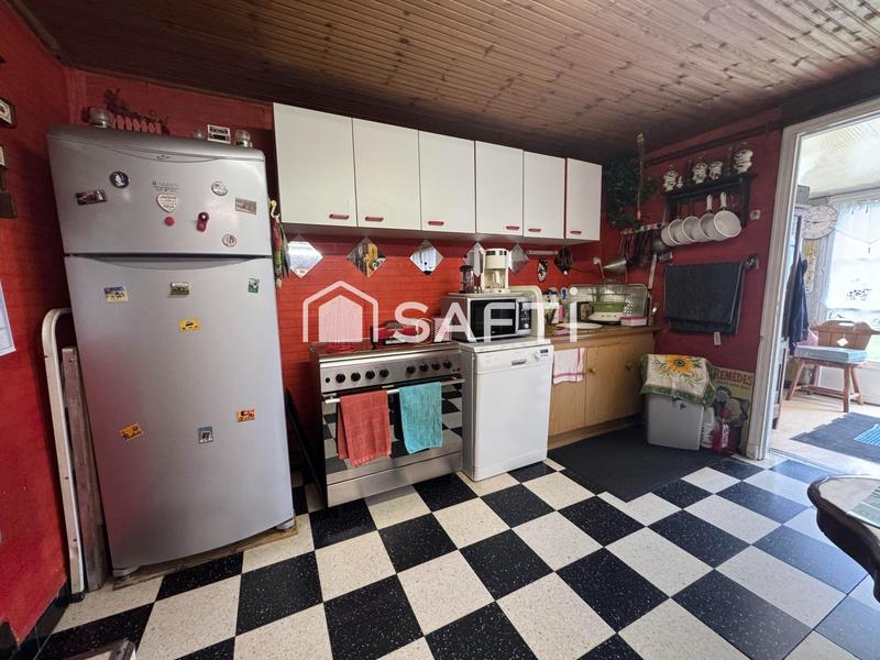 Maison - 99 m² - 4 pièces