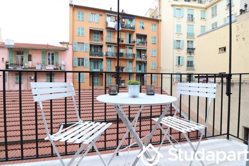 Chambre - 13 m² - 1 pièce