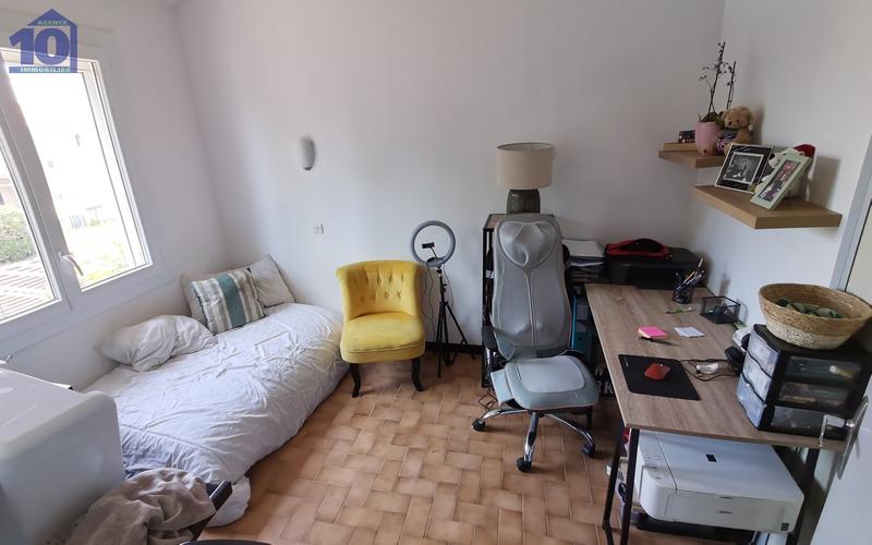 Maison - 93 m² - 5 pièces