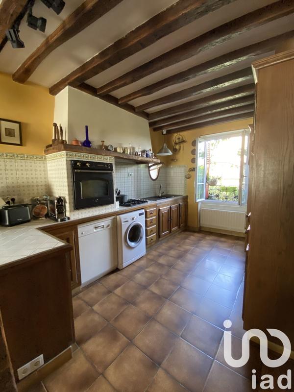 Maison - 213 m² - 8 pièces