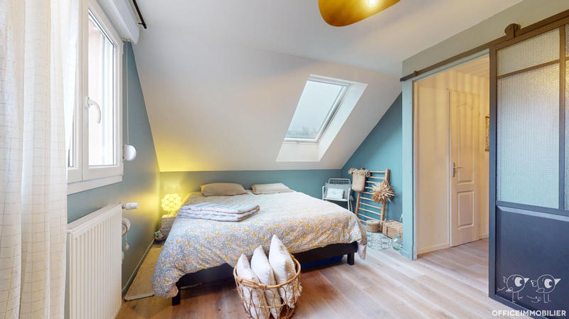 Maison - 135 m² - 6 pièces