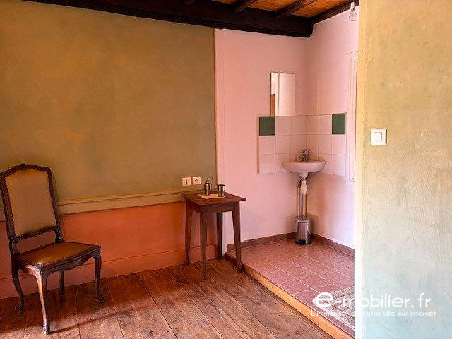Maison ancienne - 250 m² - 6 pièces