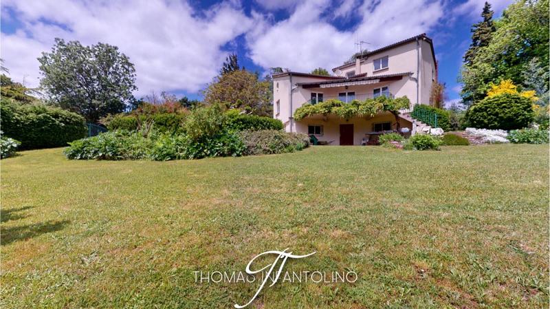 Maison - 160 m² - 6 pièces