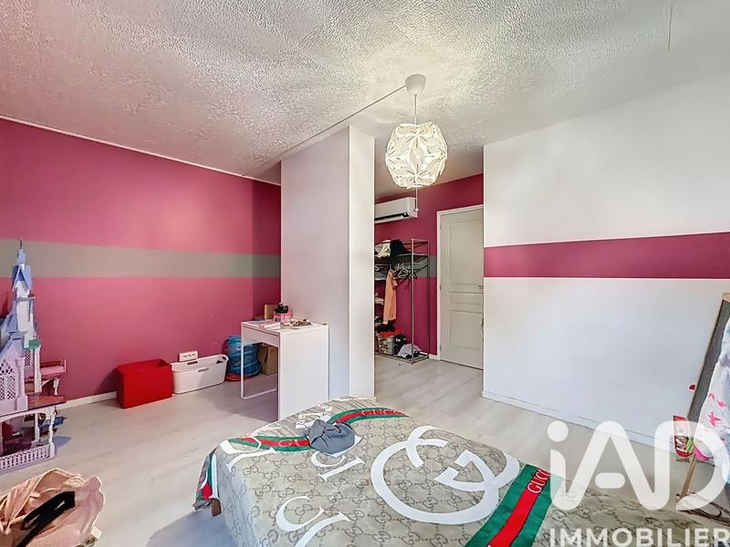 Maison - 138 m² - 5 pièces