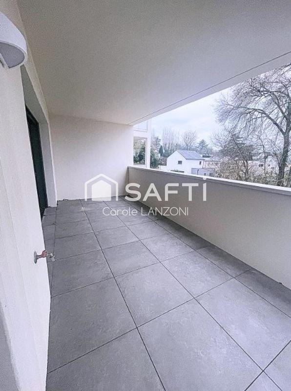 Appartement - 90 m² - 4 pièces