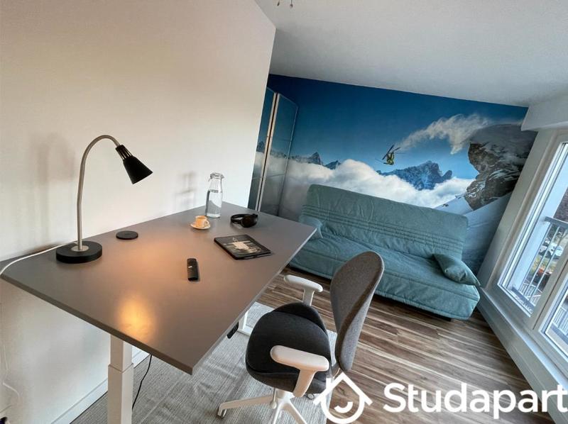 Chambre - 10 m² - 1 pièce