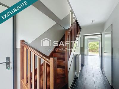 Maison de ville - 77 m² - 5 pièces