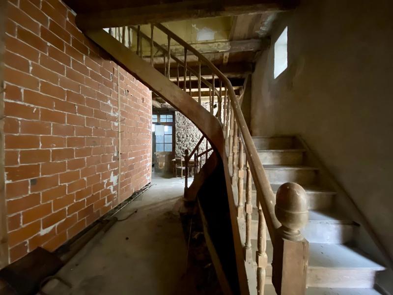 Maison - 200 m² - 6 pièces