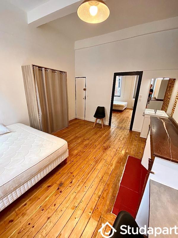 Chambre - 13 m² - 1 pièce