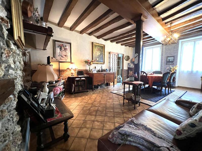 Maison - 155 m² - 6 pièces
