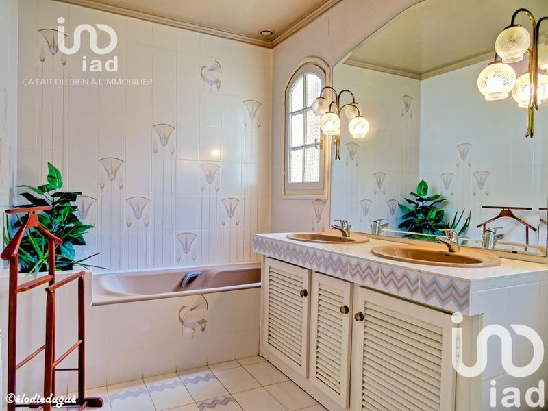 Maison - 151 m² - 5 pièces