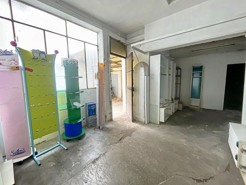 Local commercial - 93 m²