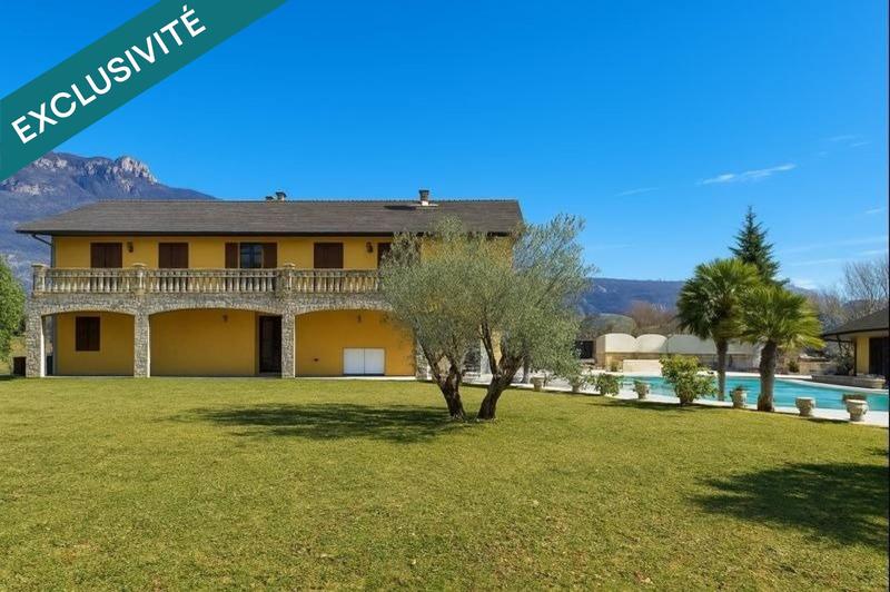 Villa - 226 m² - 7 pièces