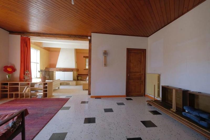 Appartement - 180 m² - 6 pièces