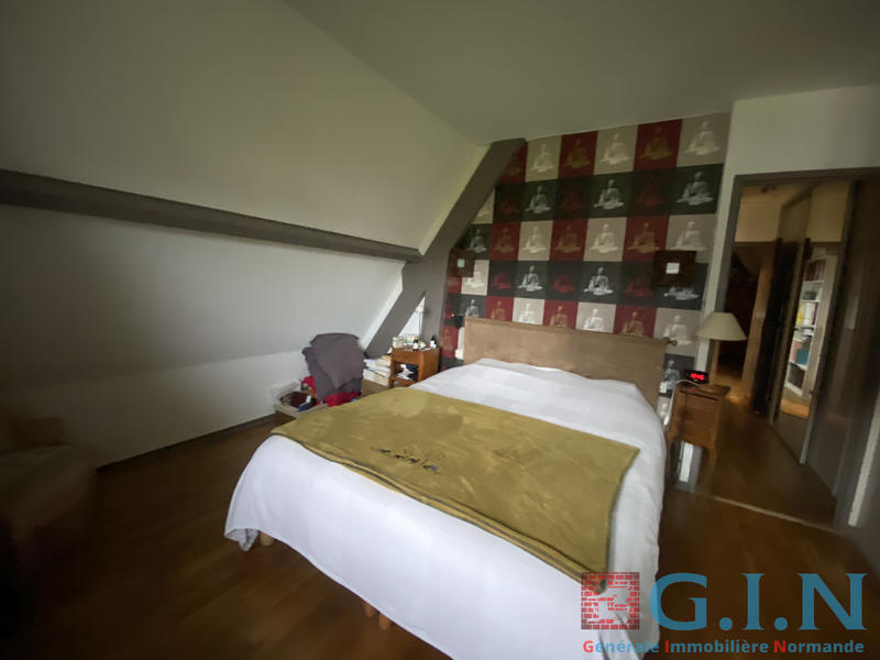 Maison - 159 m² - 6 pièces