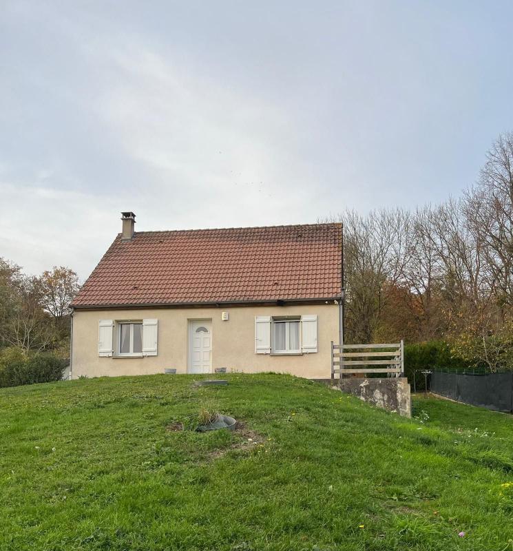 Maison - 95 m² - 5 pièces