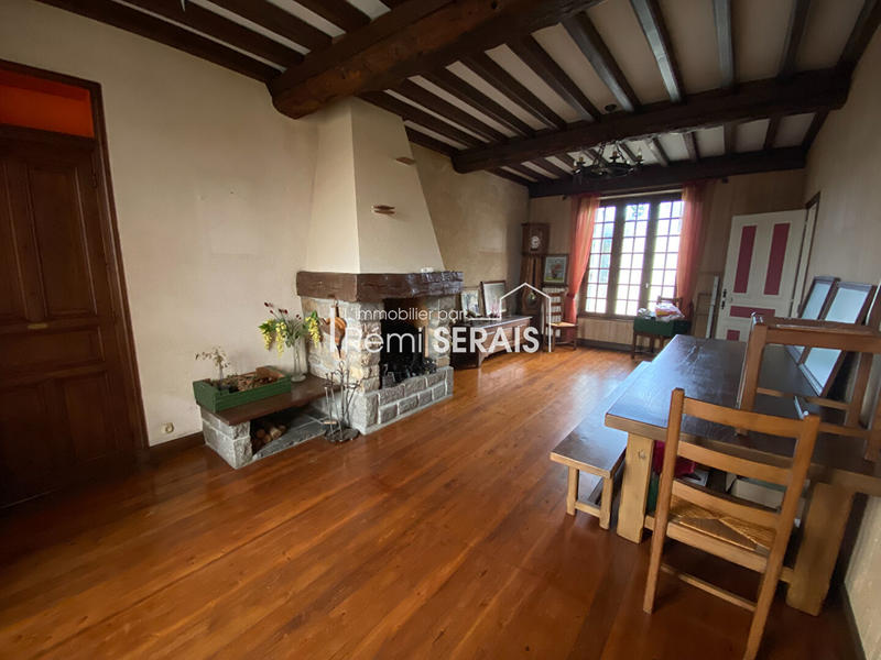 Maison - 123 m² - 7 pièces