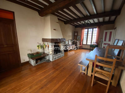 Maison - 123 m² - 7 pièces