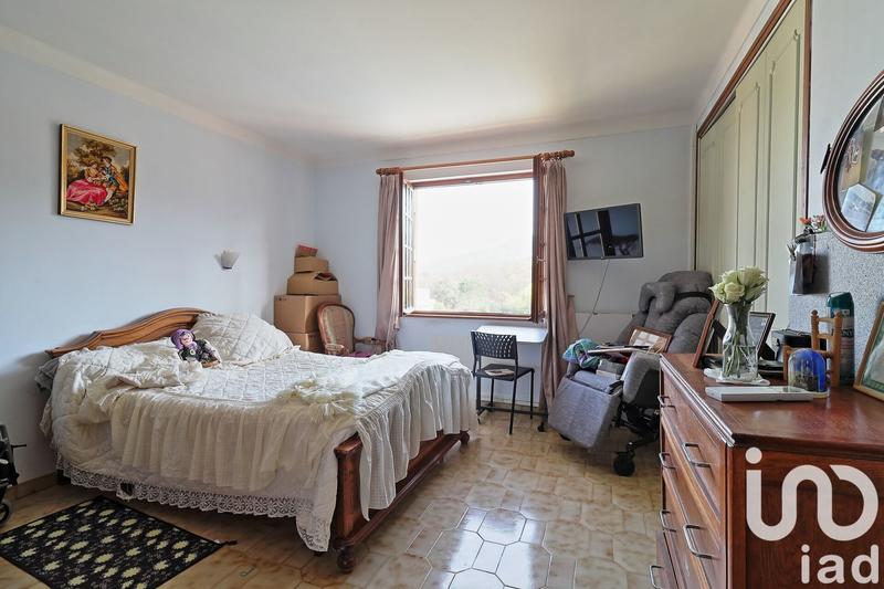 Maison - 170 m² - 7 pièces