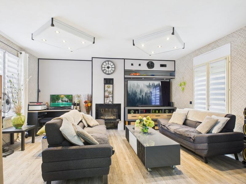 Maison - 144 m² - 4 pièces