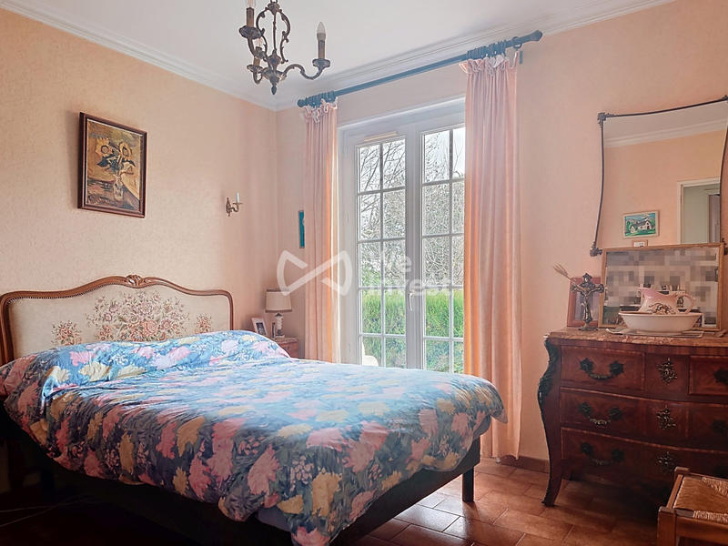 Villa - 90 m² - 5 pièces