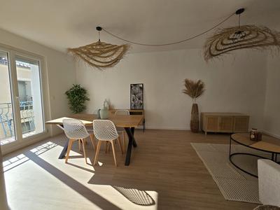 Appartement - 87 m² - 4 pièces