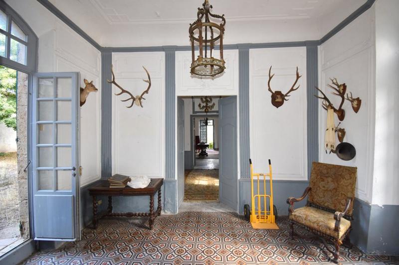 Château - 600 m² - 30 pièces