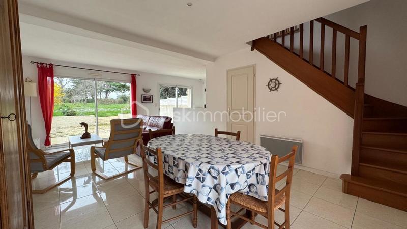 Maison traditionnelle - 76 m² - 5 pièces