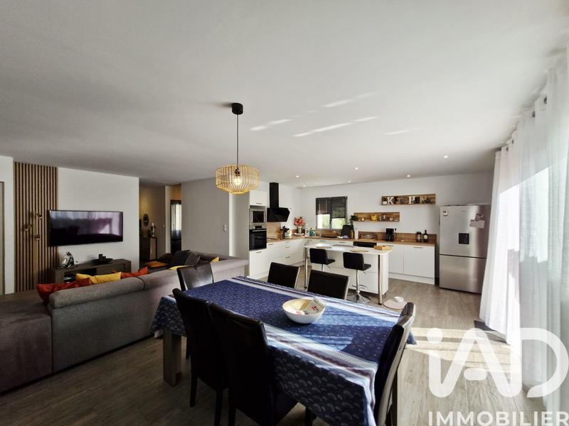 Maison - 80 m² - 3 pièces