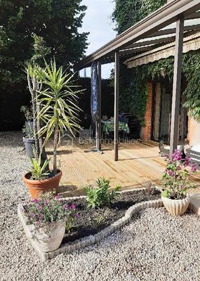 Maison - 139 m² - 7 pièces