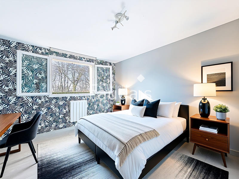 Maison - 105 m² - 5 pièces